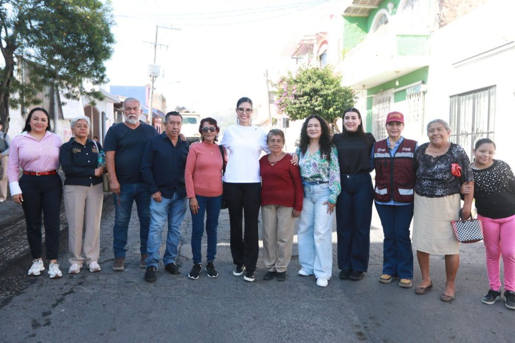 GERALDINE RESUELVE A VECINOS DE LA COLONIA MORELOS CON REHABILITACIÓN DE LA CALLE TUXPAN