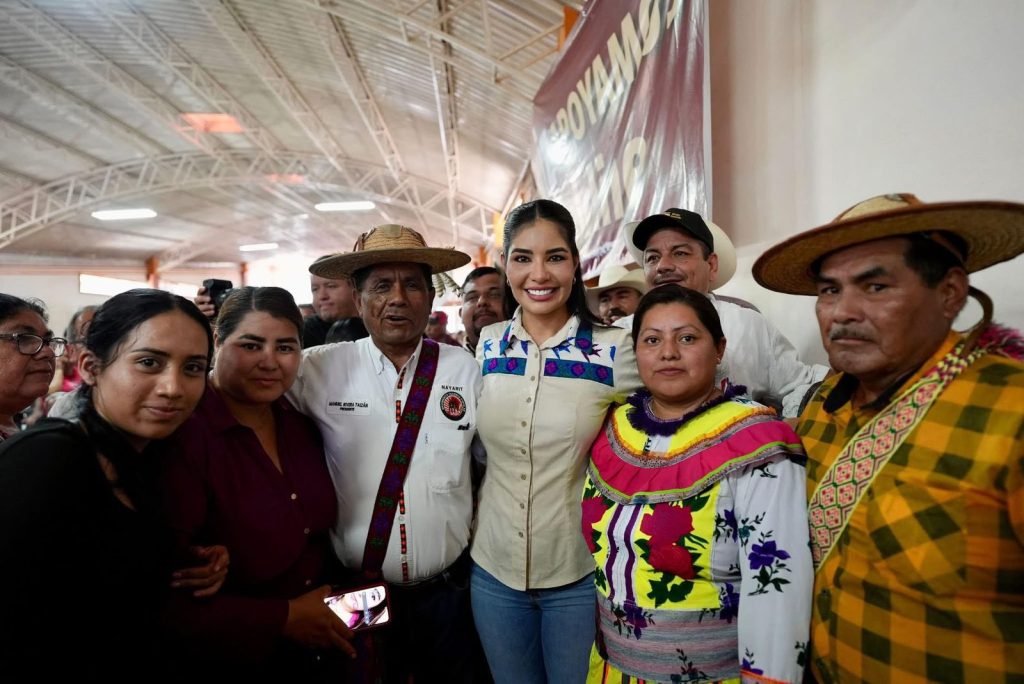 Geraldine Ponce respalda criterios de Morena para fortalecer perfiles honestos y cercanos a la gente